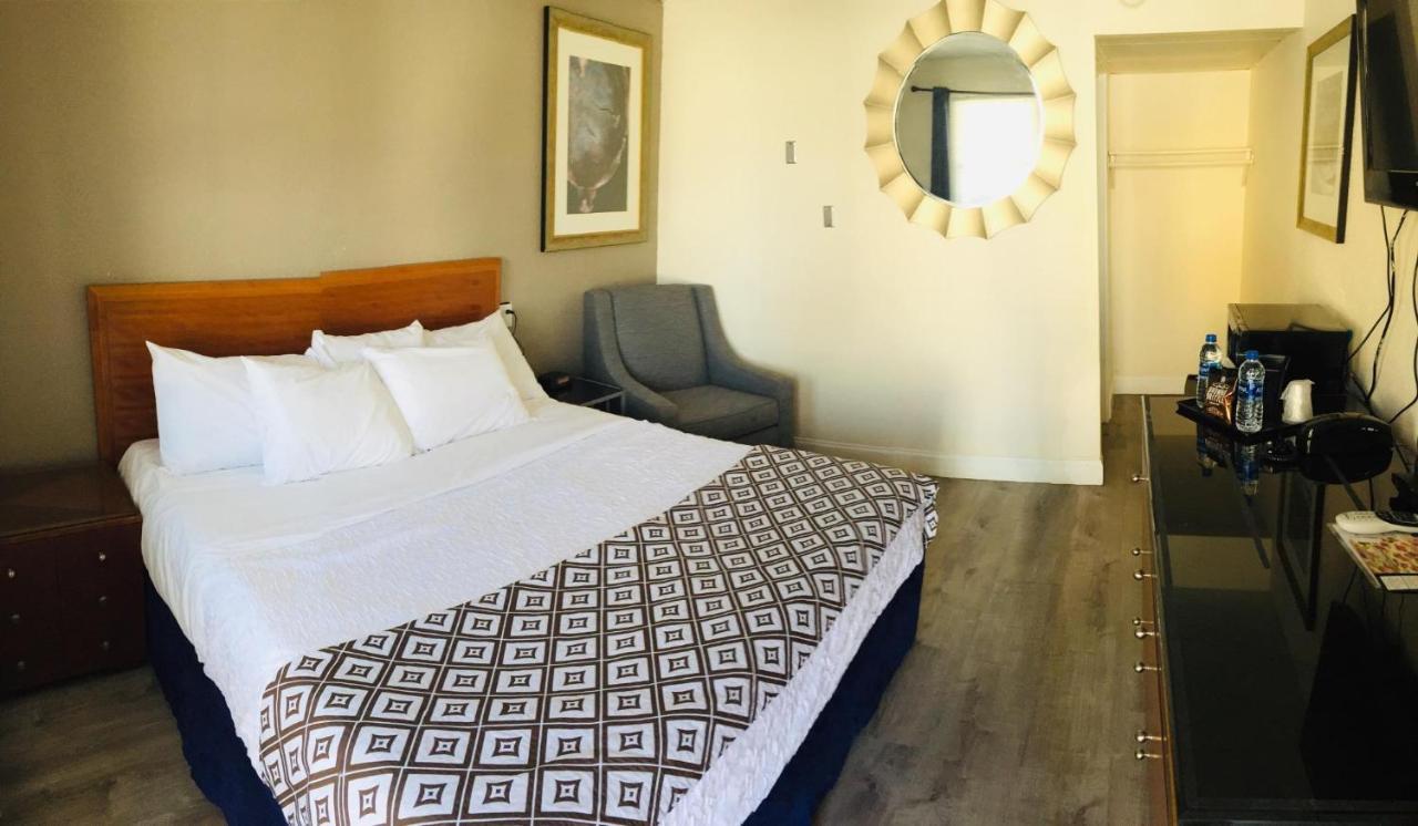 Penn Lodge Hotel & Suites Philadelphia - Bensalem Zewnętrze zdjęcie